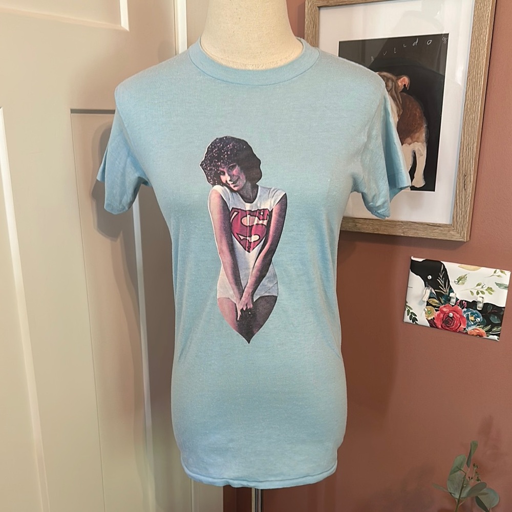 Vintage Ched Barbra Streisand Superman album 1977 light blue S decal T-Shirt